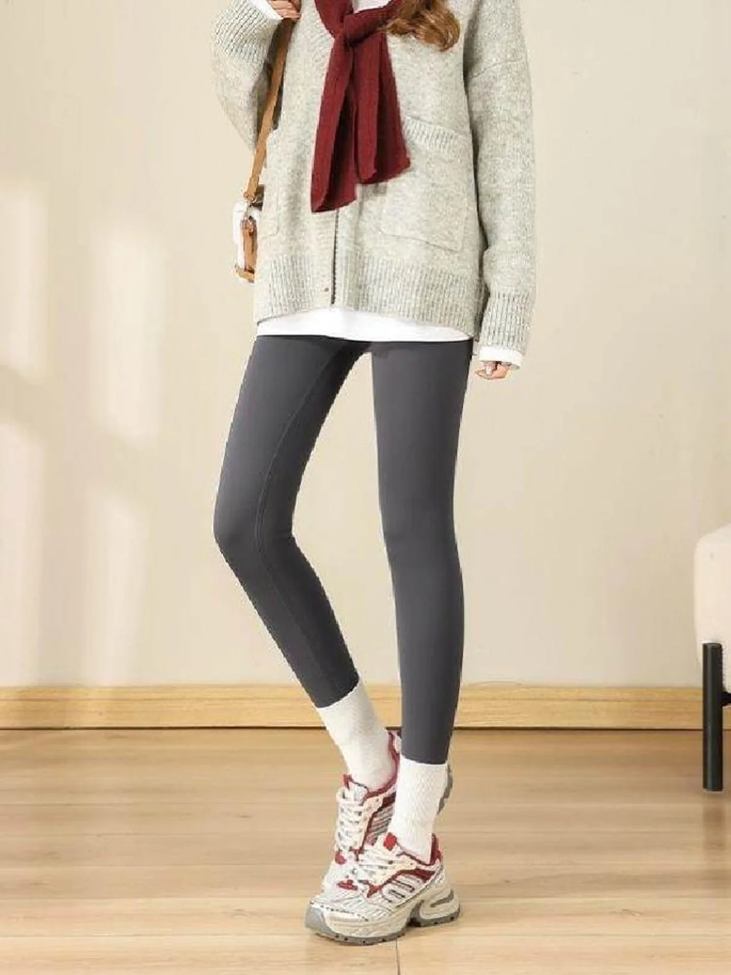 Winter New High Waist Thiened Fce arkskin Yoga Pants Women's Outerwear Warm Belly Tummy Control Butt Lifting Trousers
Winter New High Waist Thiened Fce arkskin Yoga Pants Women's Outerwear Warm Belly Tummy Control Butt Lifting Trousers