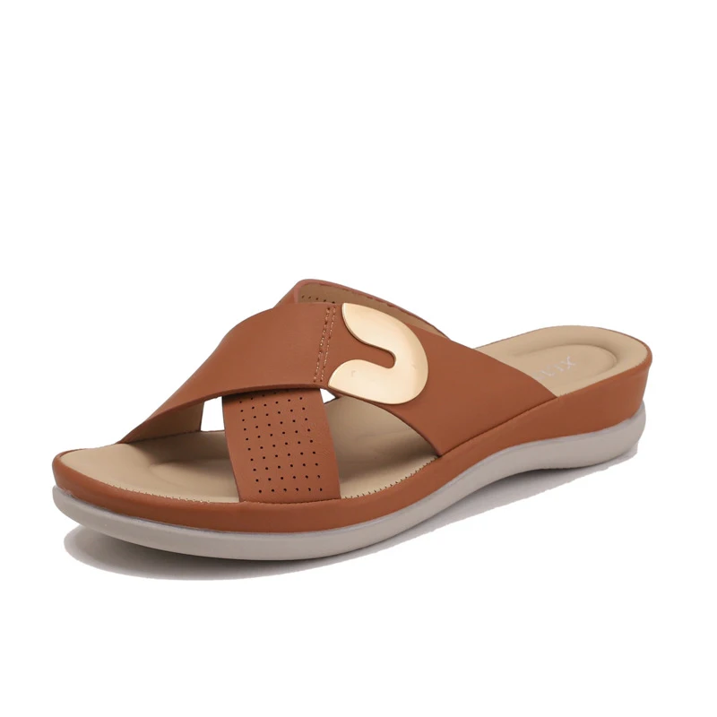 Single-strap casual wedge women's shoes, new model with a soft, comfortable sole, mom sandals for women, outdoor slippers
Single-strap casual wedge women's shoes, new model with a soft, comfortable sole, mom sandals for women, outdoor slippers