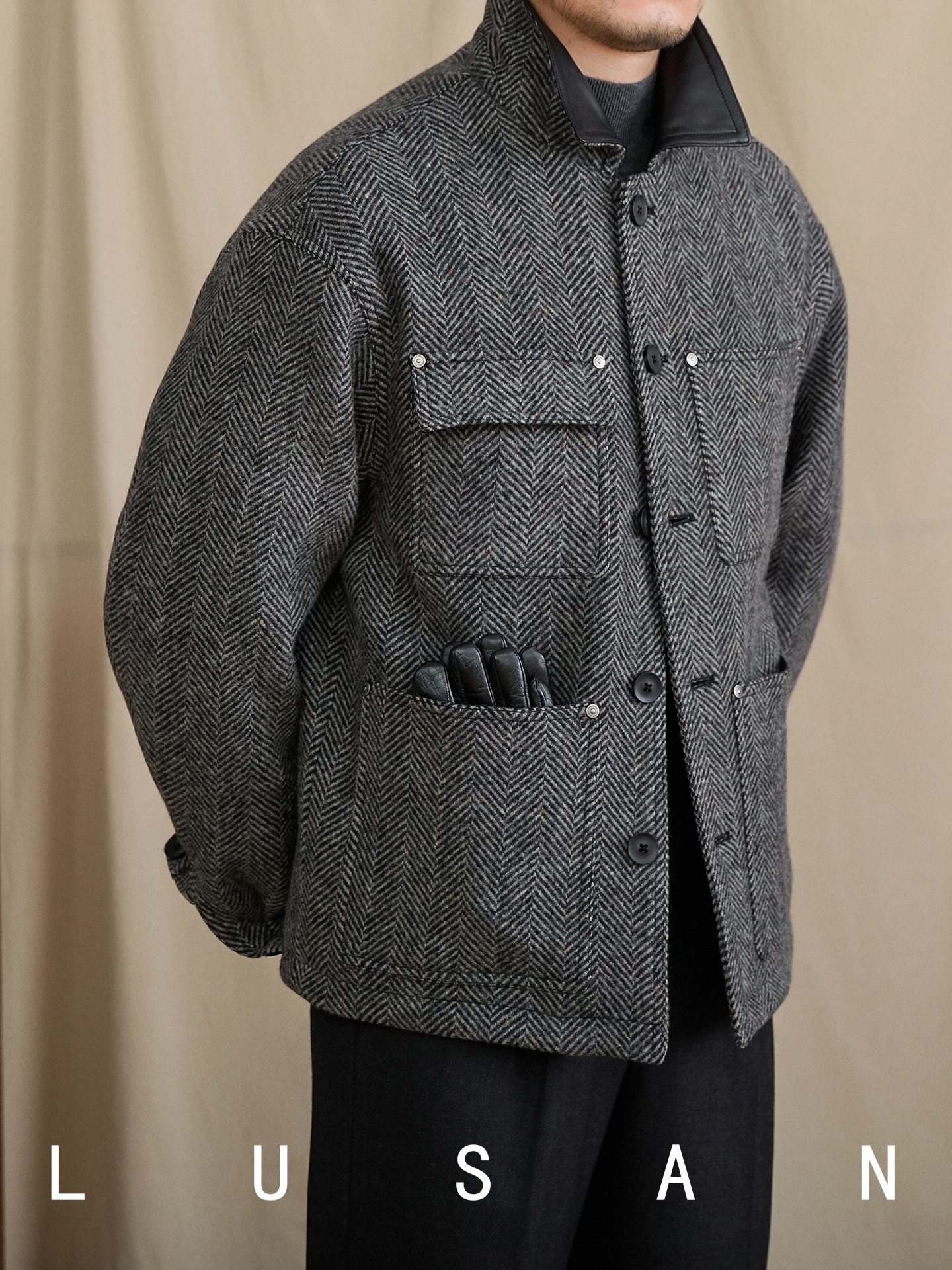 Short Casual Goose down And Wool Jacket Thick Leather Herringbone Patterned Men's Outerwear
Short Casual Goose down And Wool Jacket Thick Leather Herringbone Patterned Men's Outerwear