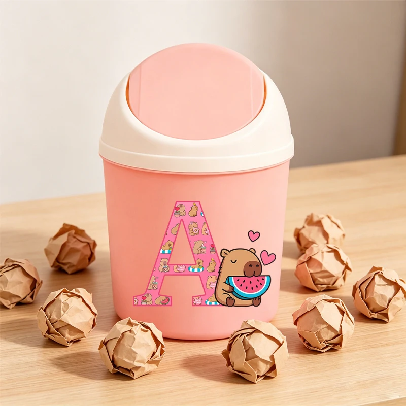 Capibara Fashion Mini Desktop Trash Can Anime Cartoon Printed Garbage Can Men Women Workspace Workspace Cleaning Storage Box
Capibara Fashion Mini Desktop Trash Can Anime Cartoon Printed Garbage Can Men Women Workspace Workspace Cleaning Storage Box