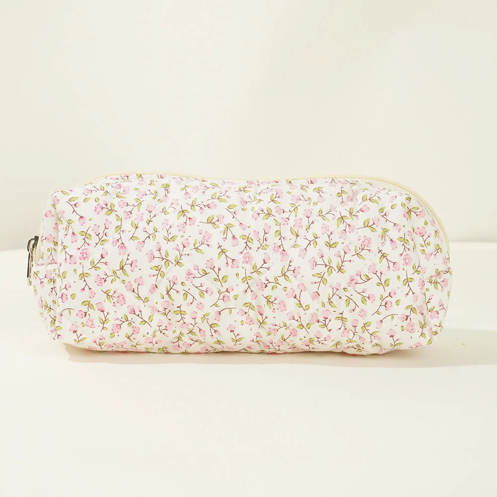 Women Quilted Makeup Bag Cosmetic Holder Bag Large Capacity Floral Cosmetic Pouch with Clutch Bag & Pen Case Outdoor Travel Bag
Women Quilted Makeup Bag Cosmetic Holder Bag Large Capacity Floral Cosmetic Pouch with Clutch Bag & Pen Case Outdoor Travel Bag