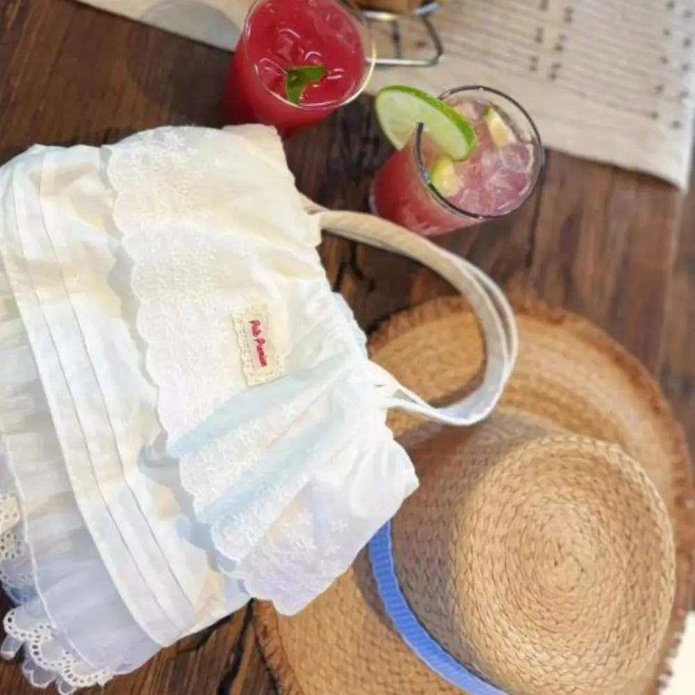 College Style Lace Shoulder Bag Large Capacity Layered Hem Skirt Pattern Tote Bag White Canvas Bag Women 
College Style Lace Shoulder Bag Large Capacity Layered Hem Skirt Pattern Tote Bag White Canvas Bag Women