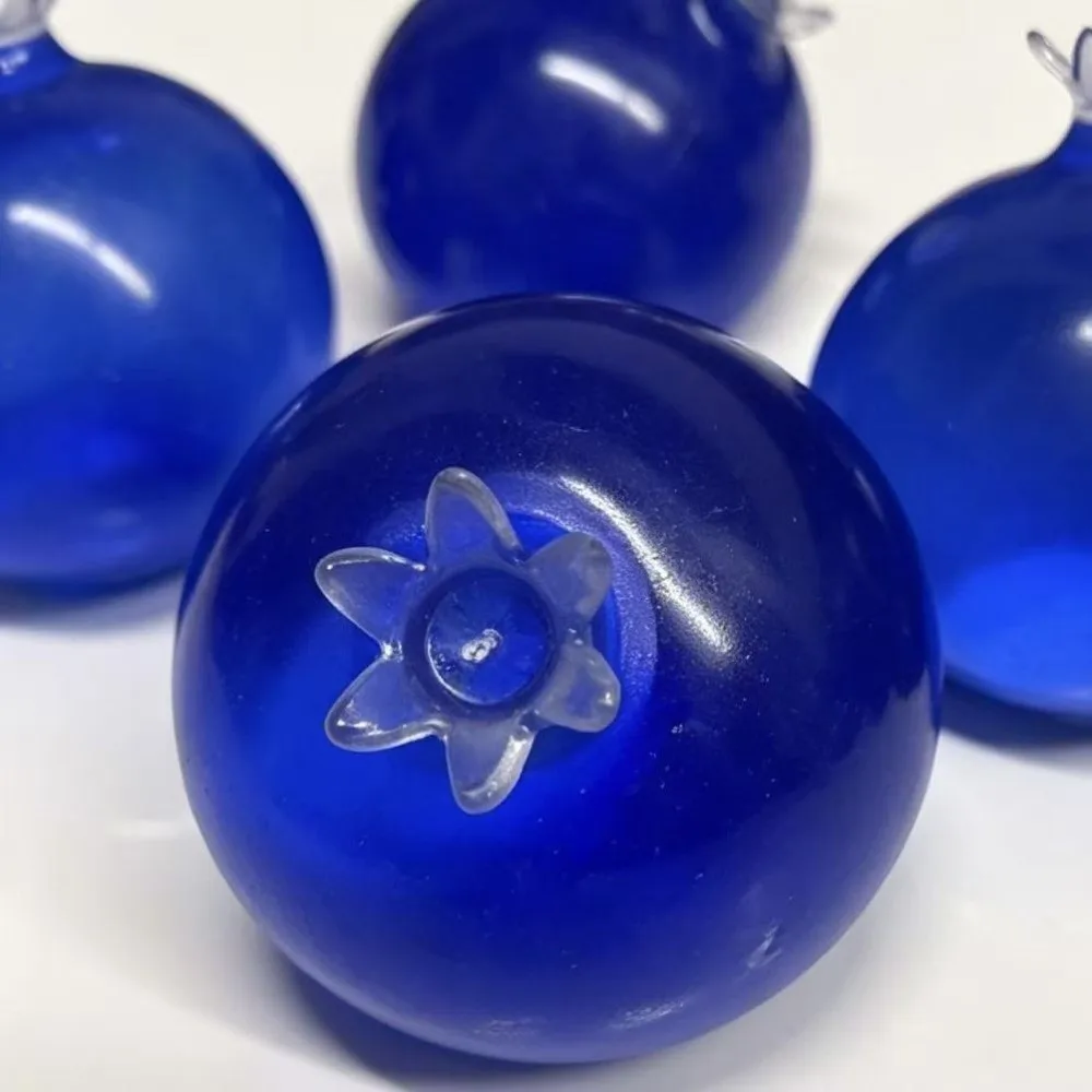 Handmade Maltose Squeeze Slow Rebound Slow Resilience Blueberry Squeeze Plasticity Simulate Sensory Fidget for Office Desk
Handmade Maltose Squeeze Slow Rebound Slow Resilience Blueberry Squeeze Plasticity Simulate Sensory Fidget for Office Desk