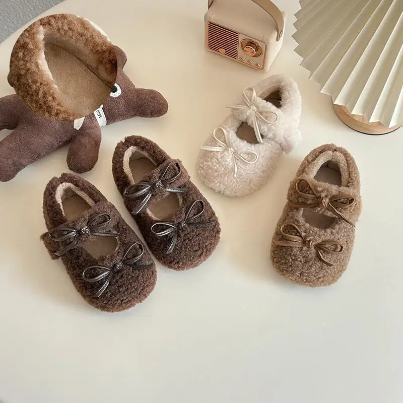 Kawaii Casual Shoe Fashion Childrens Shoes Winter 2025 New Korean Style Children Fur Shoes Girls Bow Princess Shoes Warm Soft
Kawaii Casual Shoe Fashion Childrens Shoes Winter 2025 New Korean Style Children Fur Shoes Girls Bow Princess Shoes Warm Soft
