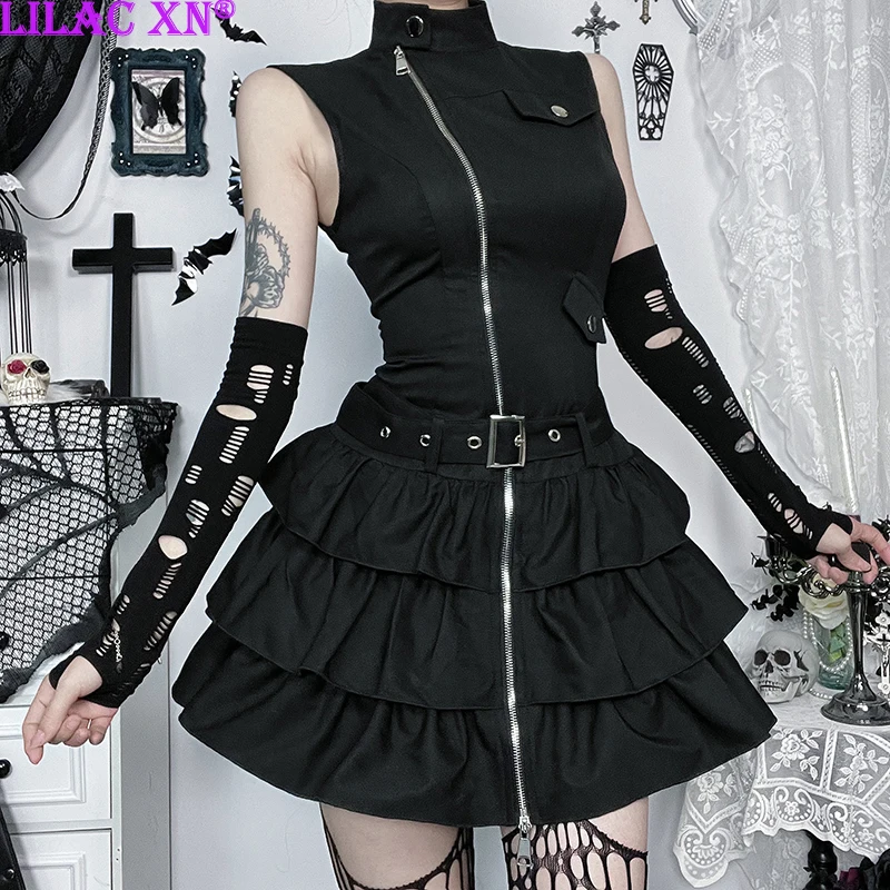 Goth Black Zipper A-Line Tank Dress with Belt Y2K Punk High Collar Sleeveless Bodycon Mini Dress Streetwear Fashion Women Dress
Goth Black Zipper A-Line Tank Dress with Belt Y2K Punk High Collar Sleeveless Bodycon Mini Dress Streetwear Fashion Women Dress