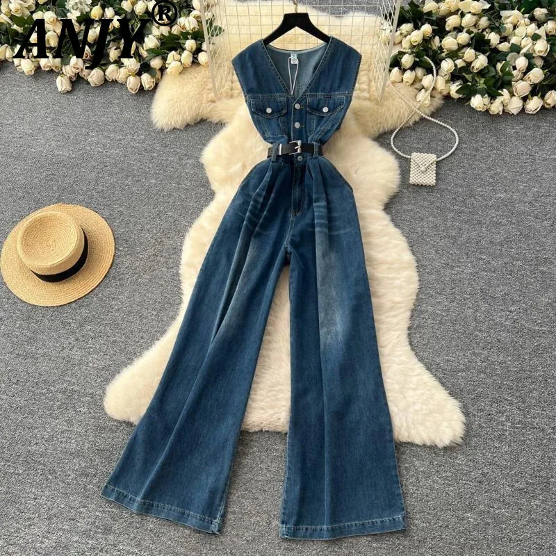 ANJY Women Vintage High Street Elegant Stylish Ins V-Neck Sleeveless Pockets Belted Waist Cinching Wide Leg Denim Jumpsuit A8103
ANJY Women Vintage High Street Elegant Stylish Ins V-Neck Sleeveless Pockets Belted Waist Cinching Wide Leg Denim Jumpsuit A8103