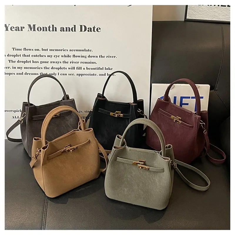 High-End Business Diaper Bag Vintage Textured Crossbody Fashionable Messenger Purse Original Square Commuter
High-End Business Diaper Bag Vintage Textured Crossbody Fashionable Messenger Purse Original Square Commuter