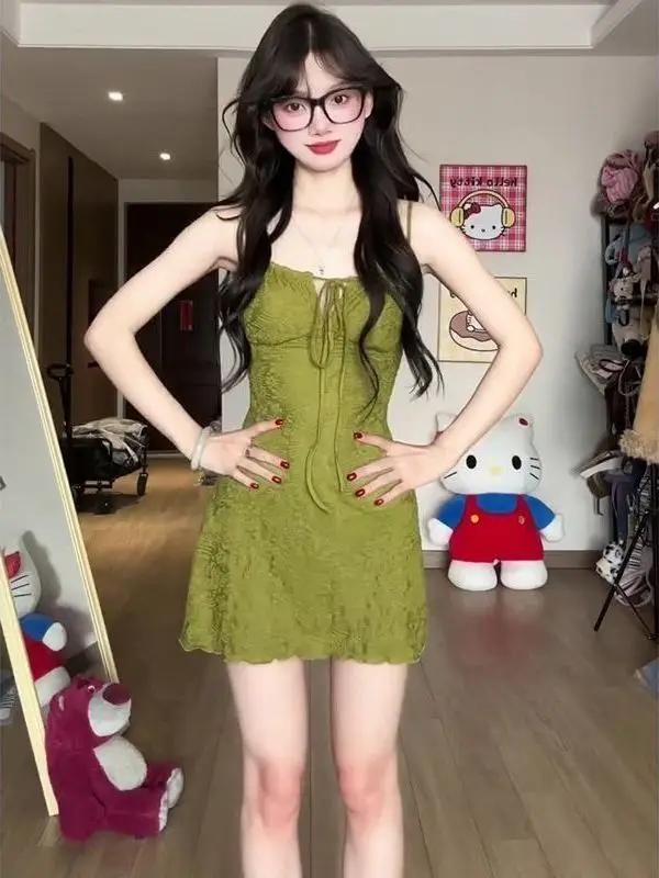 Pure Desire Slim Fit Sexy Green Summer Dress Strapless A-Line Skirt Women's Fashion Thai Style Waist Cinching Slimming
Pure Desire Slim Fit Sexy Green Summer Dress Strapless A-Line Skirt Women's Fashion Thai Style Waist Cinching Slimming