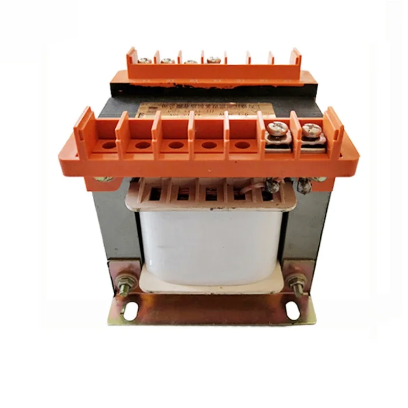 Трансформатор напряжения с прямым подключением от производителя, вход 220В, выход 380В
Трансформатор напряжения с прямым подключением от производителя, вход 220В, выход 380В