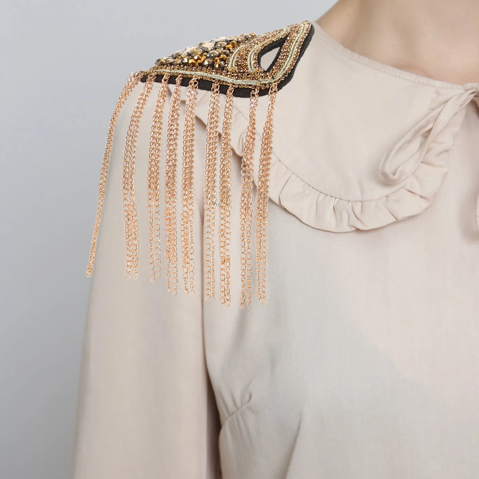 2Pcs Metal Punk Epaulettes Rhinestone Tassel Shoulder Badge Brooch Pins for Costumes Jackets Suit Accessories Party Festival
2Pcs Metal Punk Epaulettes Rhinestone Tassel Shoulder Badge Brooch Pins for Costumes Jackets Suit Accessories Party Festival