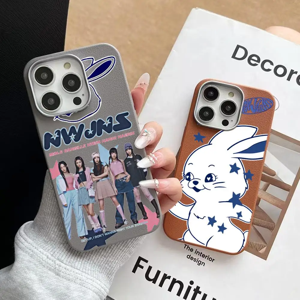NewJeans Female Singer Phone Case For iPhone 17 16 15 14 Plus 16E 13 12 11 Pro Max X XS Max XR 7 8 SE2 Protection Shockproof
NewJeans Female Singer Phone Case For iPhone 17 16 15 14 Plus 16E 13 12 11 Pro Max X XS Max XR 7 8 SE2 Protection Shockproof