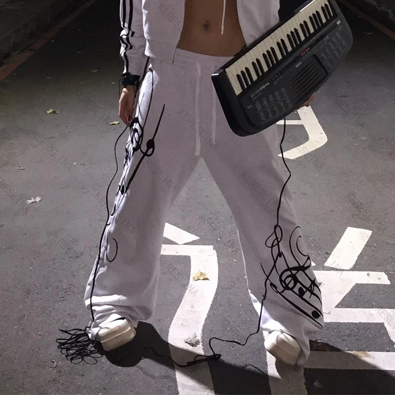 American vintage gothic Harajuku men's and women's versatile pants trendy fashionable street Y2k hip-hop rock style casual pants
American vintage gothic Harajuku men's and women's versatile pants trendy fashionable street Y2k hip-hop rock style casual pants