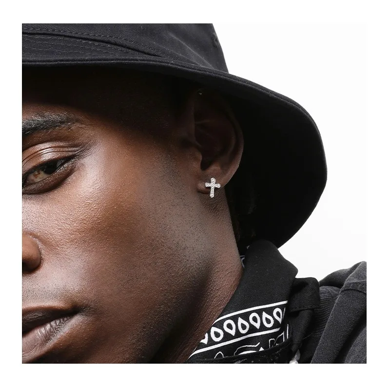 Personality Full Diamond Cross Stud Earrings Men's Hip-hop Micro-inlaid Zircon Earrings Boys' Cool Bouncing Jewelry
Personality Full Diamond Cross Stud Earrings Men's Hip-hop Micro-inlaid Zircon Earrings Boys' Cool Bouncing Jewelry