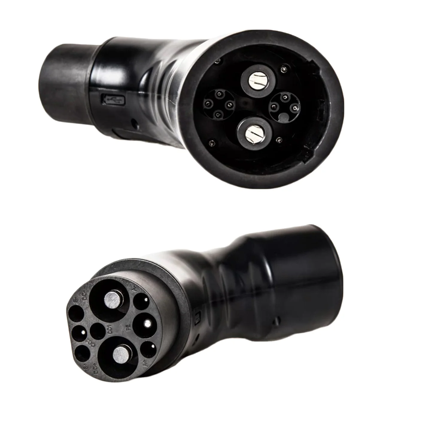 Electric Car Charging DC Charger Adapter CHAdeMo to GBT 250A
Electric Car Charging DC Charger Adapter CHAdeMo to GBT 250A