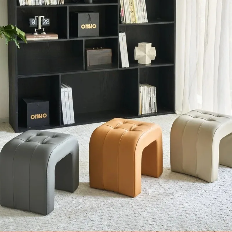  Роскошный кожаный табурет — подставка для ног премиум-класса из искусственной кожи для гостиной, пуфик с местом для хранения, современный диван-скамья, креативный приставной столик
Роскошный кожаный табурет — подставка для ног премиум-класса из искусственной кожи для гостиной, пуфик с местом для хранения, современный диван-скамья, креативный приставной столик