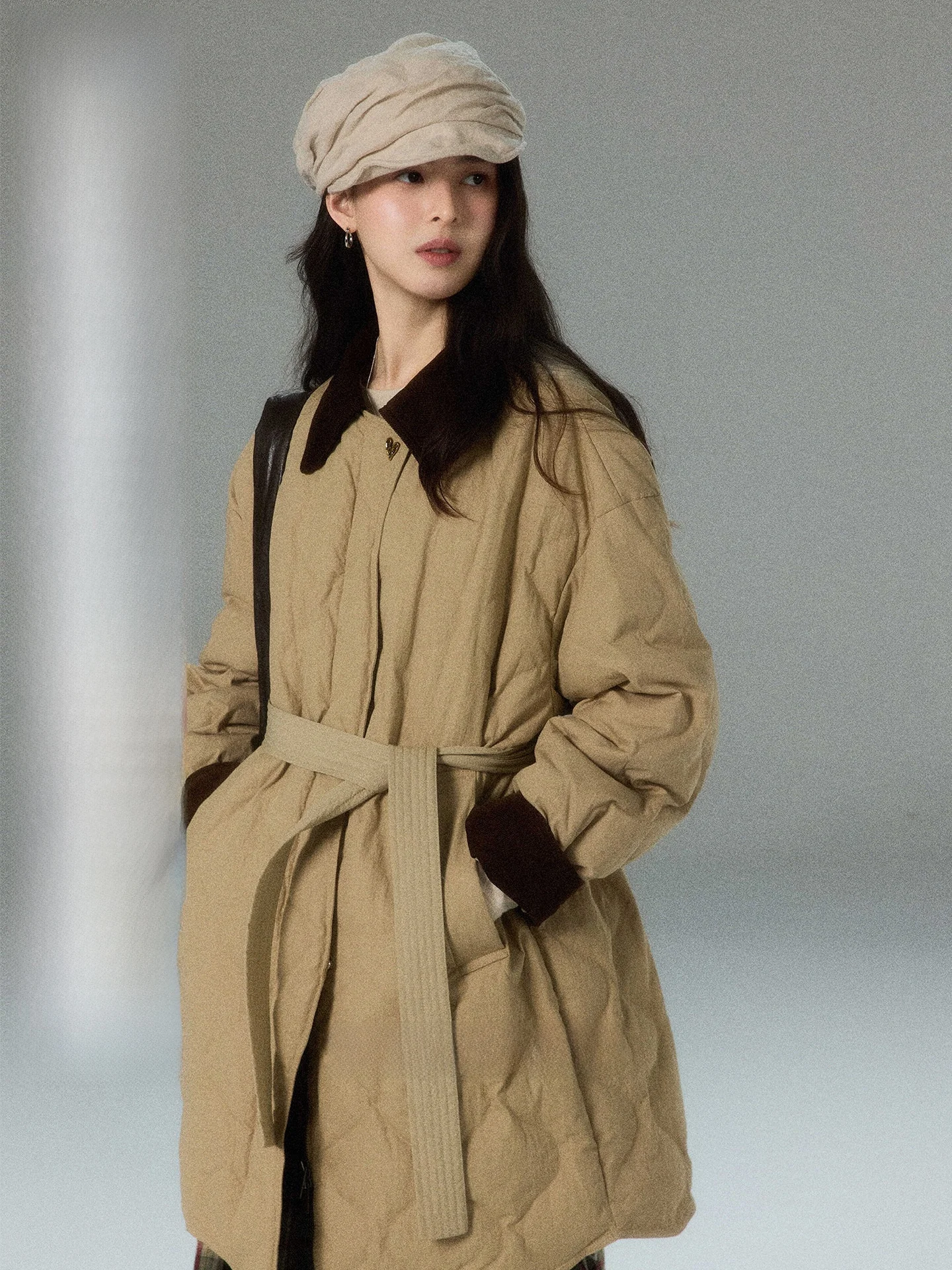 Late Summer Corduroy Stand Collar Women's down Jaet Simple Sle Rhombus Pattern Thiened Autumn Winter Outerwear
Late Summer Corduroy Stand Collar Women's down Jaet Simple Sle Rhombus Pattern Thiened Autumn Winter Outerwear