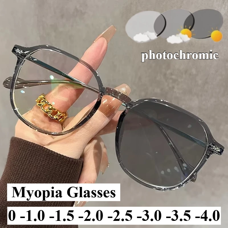 Women's New Fashion Square Frame Photochromic Myopia Glasses Blocking Blue Light To Protect The Eyes Men's Myopia Glasses
Women's New Fashion Square Frame Photochromic Myopia Glasses Blocking Blue Light To Protect The Eyes Men's Myopia Glasses