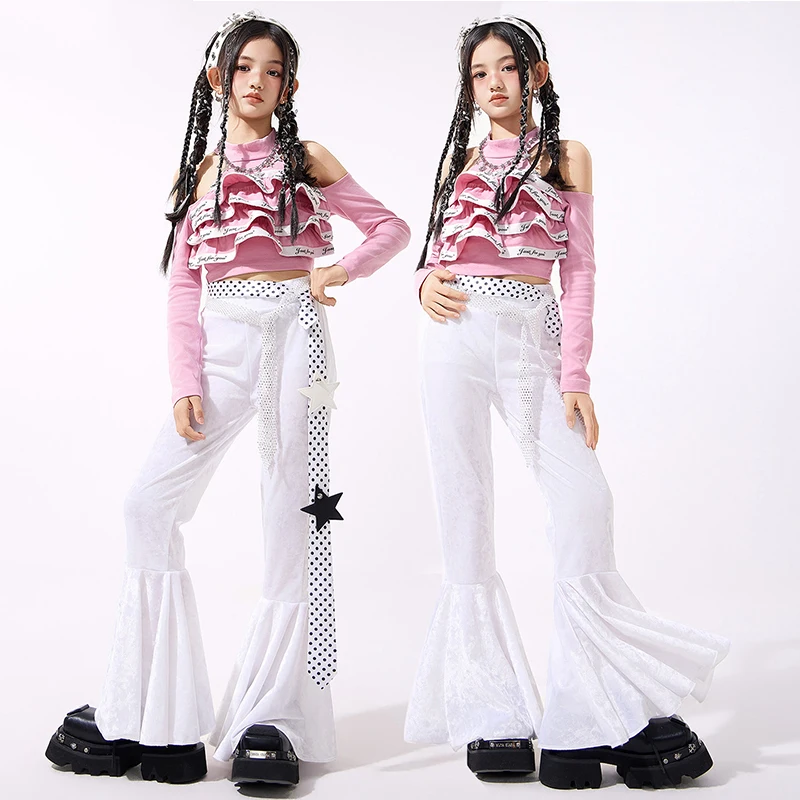 Новый костюм для джазового танца для девочек Kpop Show, сценический наряд, розовый укороченный топ, белые расклешенные брюки, детская одежда для джазовых выступлений, уличная одежда 3175
Новый костюм для джазового танца для девочек Kpop Show, сценический наряд, розовый укороченный топ, белые расклешенные брюки, детская одежда для джазовых выступлений, уличная одежда 3175