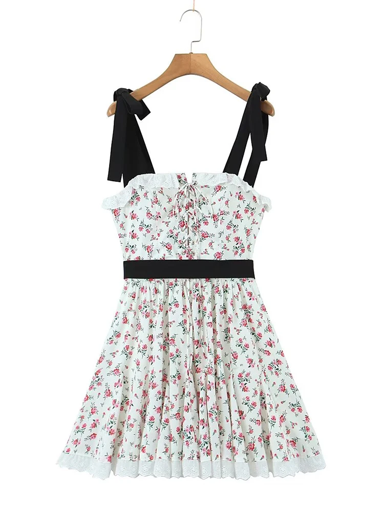 YENKYE Summer Women Sweet Lace Embroidery Trim Floral Print Sexy Sling Mini Dress Front Cross Bandage Female Holiday Party Robe
YENKYE Summer Women Sweet Lace Embroidery Trim Floral Print Sexy Sling Mini Dress Front Cross Bandage Female Holiday Party Robe