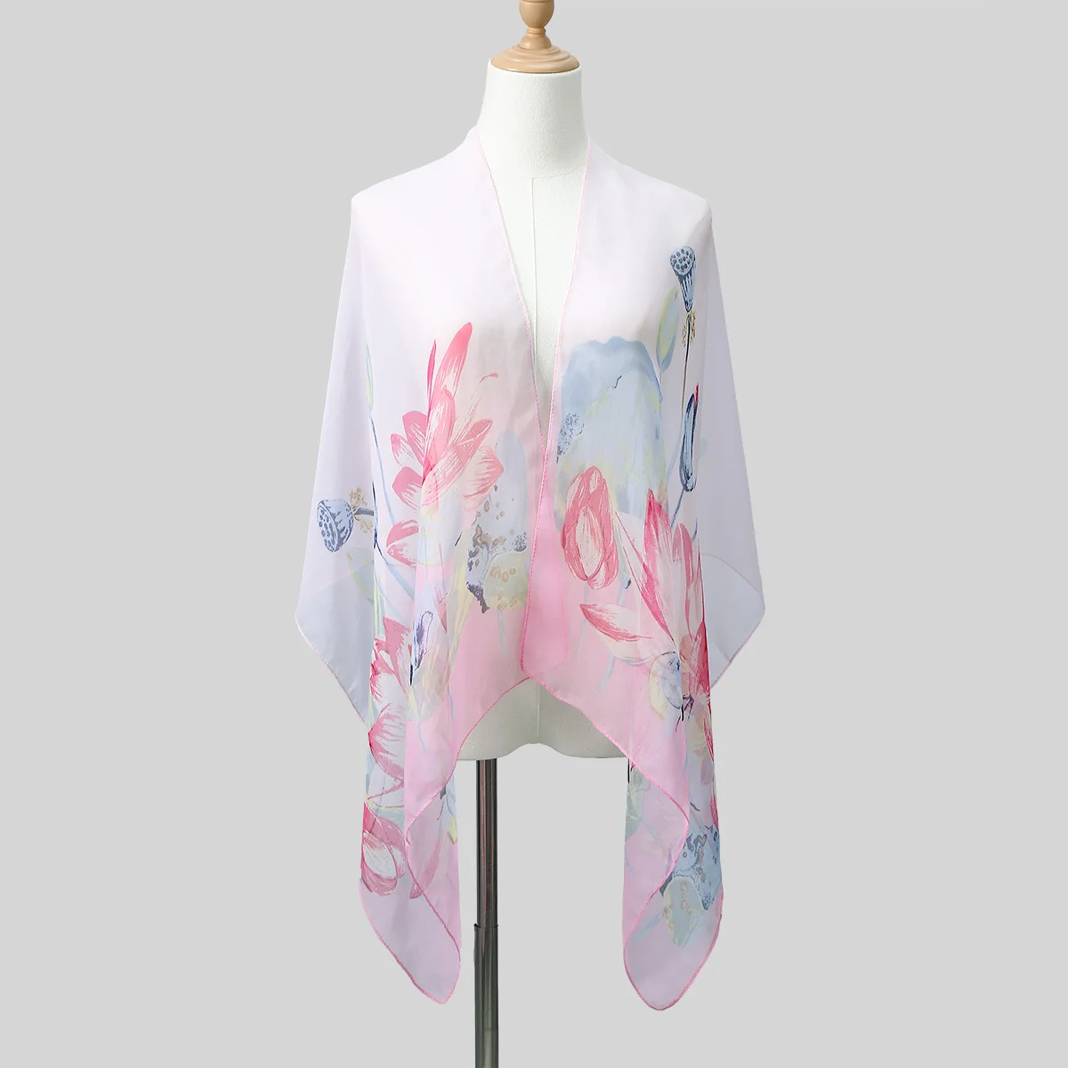 New scarf spring, summer and autumn flower printing sunscreen scarf autumn and winter versatile fashion long scarf women
New scarf spring, summer and autumn flower printing sunscreen scarf autumn and winter versatile fashion long scarf women