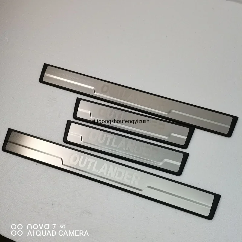 Car Accessories Fit FOR Mitsubishi Outlander 2013-2014-2016-2017-2018 2019 2020 2021 Door Sill Plate Trim Scuff Panel Protector
Car Accessories Fit FOR Mitsubishi Outlander 2013-2014-2016-2017-2018 2019 2020 2021 Door Sill Plate Trim Scuff Panel Protector