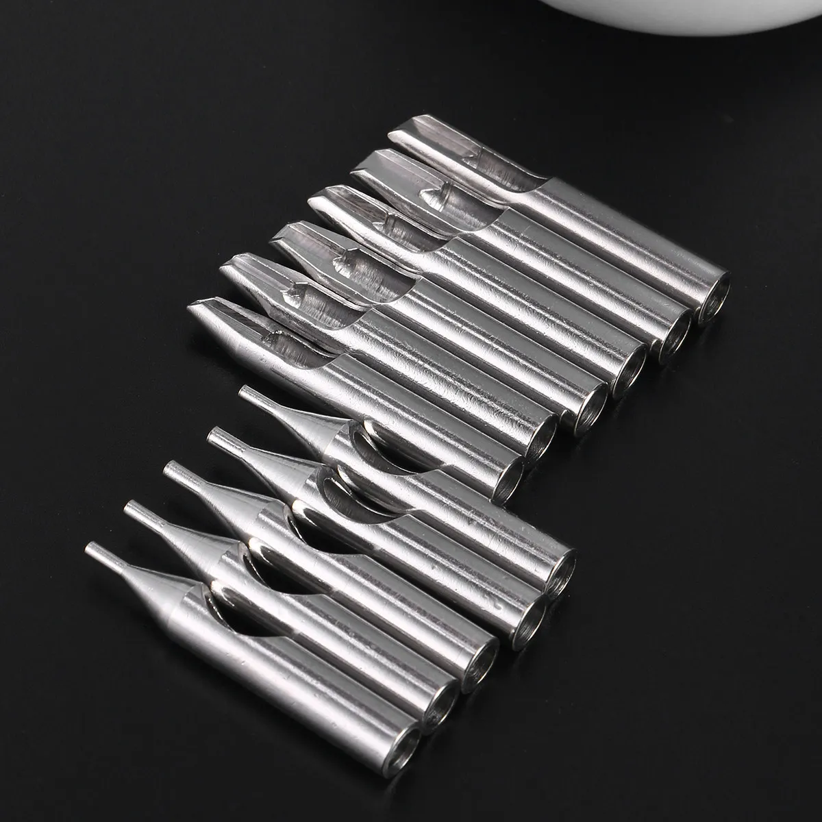 11Pcs Stainless Steel Needle Mouth Nozzle Tips Set Mixed Types Rustproof Sterilized for Tattoo Machines Painting Color Lustre
11Pcs Stainless Steel Needle Mouth Nozzle Tips Set Mixed Types Rustproof Sterilized for Tattoo Machines Painting Color Lustre