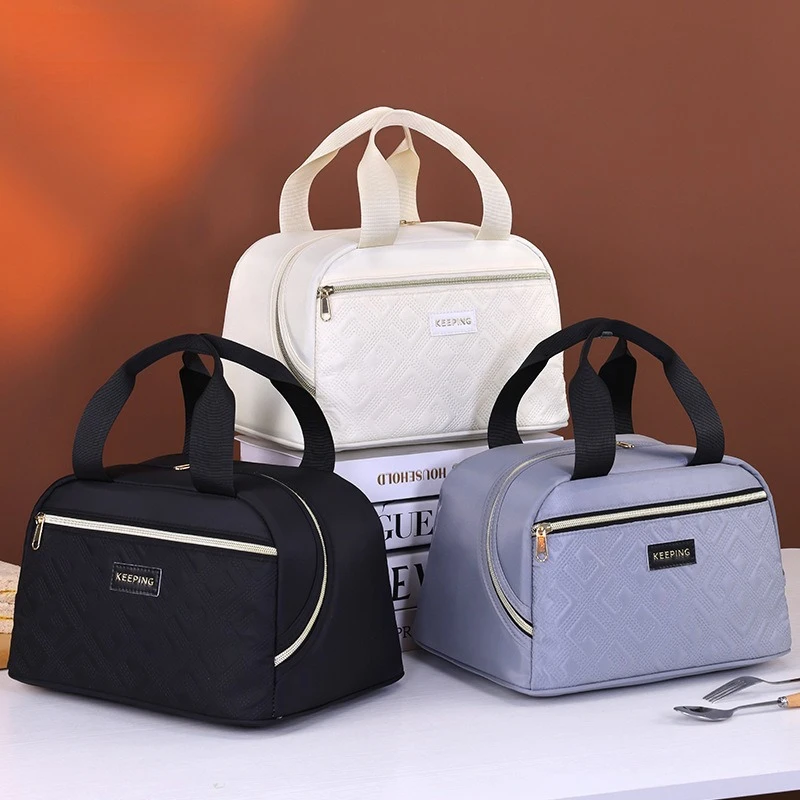 Insulated Lunch Bag - 3-Layer Thick Waterproof Portable Tote (Thermal Bag for Food/Drinks Storage, Picnic & Travel Must-Have)
Insulated Lunch Bag - 3-Layer Thick Waterproof Portable Tote (Thermal Bag for Food/Drinks Storage, Picnic & Travel Must-Have)