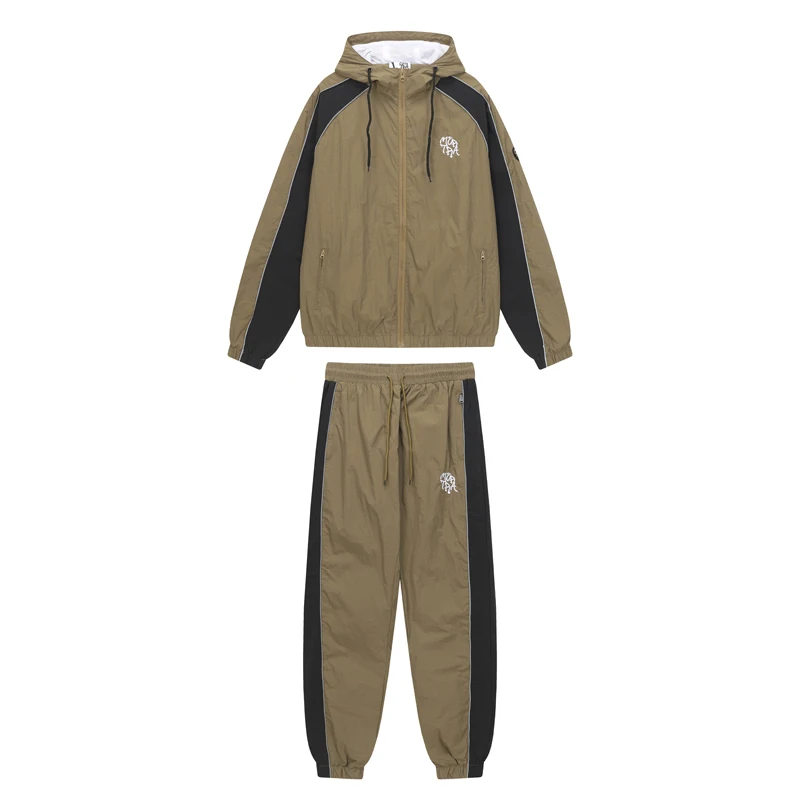 Unisex Sportswear Set Mertra Jacket Sweatpants New Trend Brand Embroidery Logo Patchwork Color Trench Coats Men Women
Unisex Sportswear Set Mertra Jacket Sweatpants New Trend Brand Embroidery Logo Patchwork Color Trench Coats Men Women