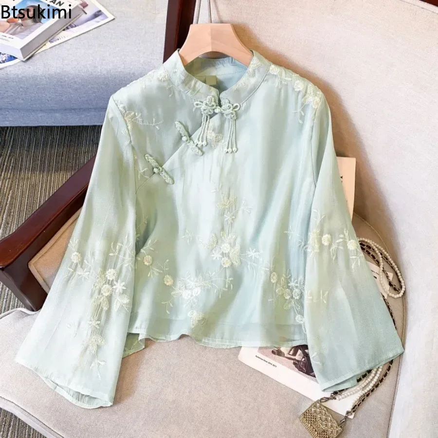 2026 Chinese Style Women's Blouses Spring Solid Stand Collar Flower Embroidery Tops Vintage Elegant Women Clothing Femme Hanfu
2026 Chinese Style Women's Blouses Spring Solid Stand Collar Flower Embroidery Tops Vintage Elegant Women Clothing Femme Hanfu