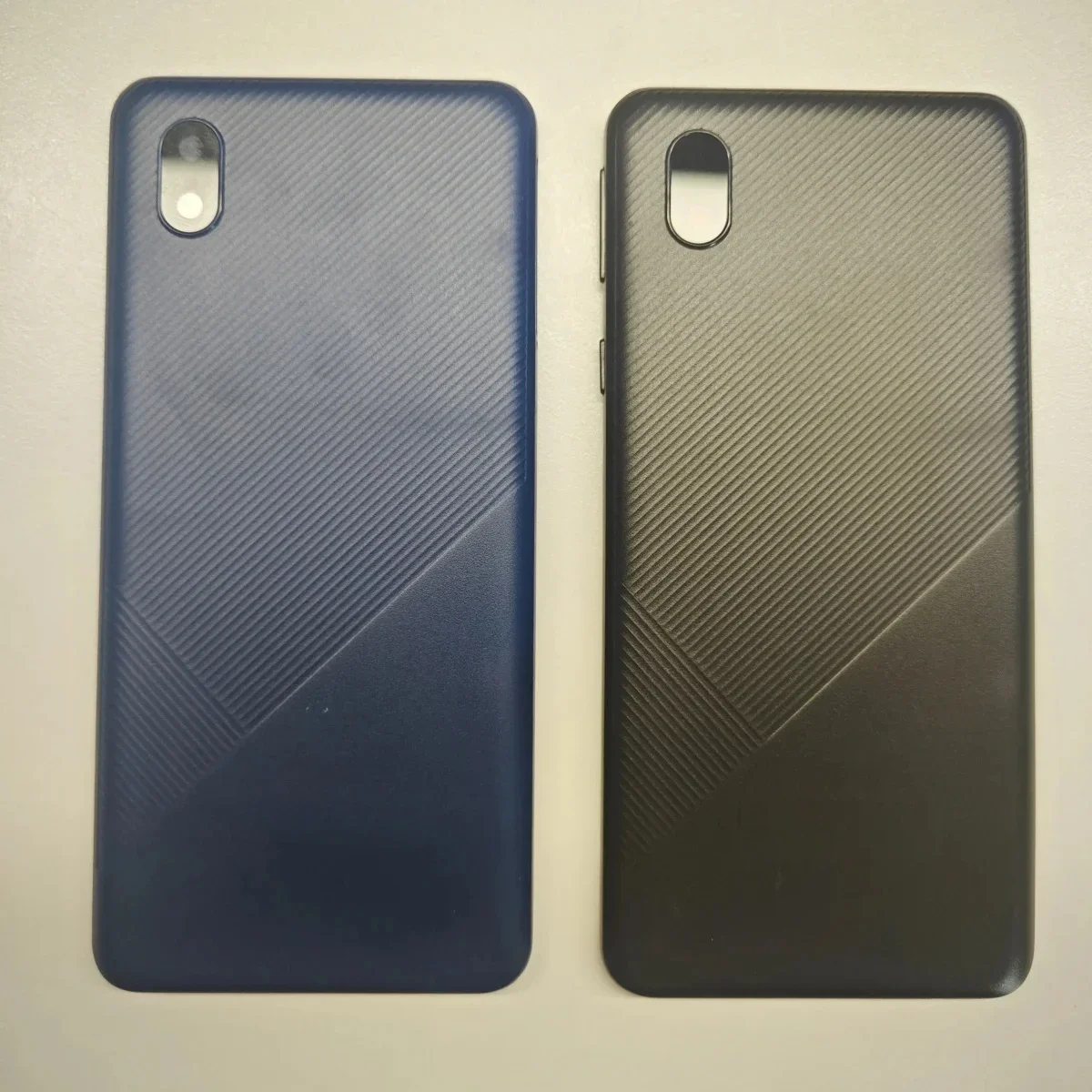 For Samsung Galaxy A01 Core A013 SM-A013F/DS Housing Back Cover Case Rear backshell Door Chassis Housing With Camera Lens
For Samsung Galaxy A01 Core A013 SM-A013F/DS Housing Back Cover Case Rear backshell Door Chassis Housing With Camera Lens