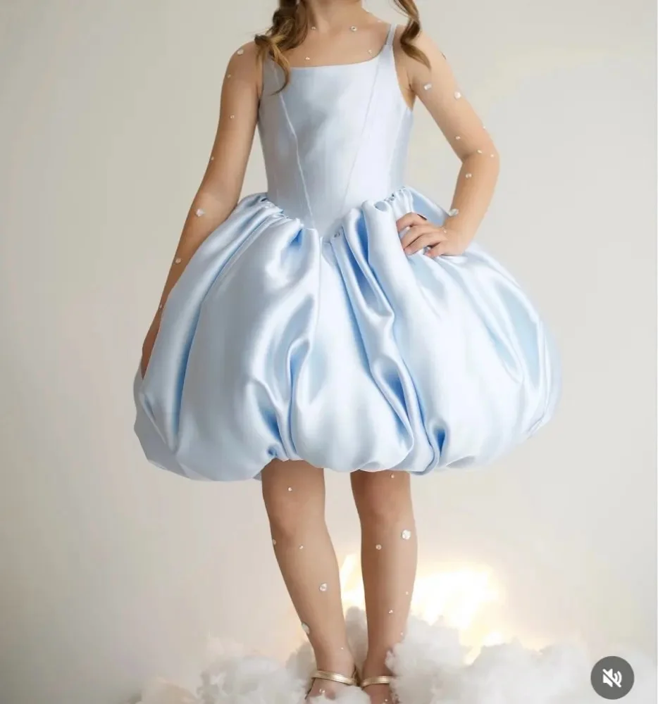 Princess Satin Custom Flower Girl Dresses for Wedding Sleeveless Puffy Knee Lenght Girls Birthday First Communion Ball Gown
Princess Satin Custom Flower Girl Dresses for Wedding Sleeveless Puffy Knee Lenght Girls Birthday First Communion Ball Gown
