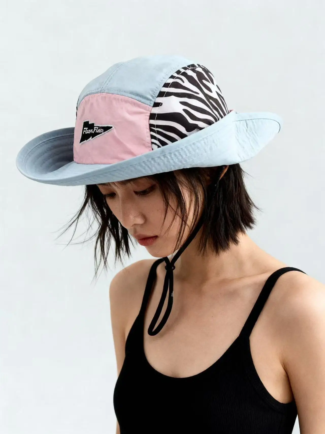 Quick Dry Fishing Cap Women's Summer Outdoor Travel Sun Protection Camping Mountaineering Hat Anti UV Leopard Print Bucket Hat
Quick Dry Fishing Cap Women's Summer Outdoor Travel Sun Protection Camping Mountaineering Hat Anti UV Leopard Print Bucket Hat