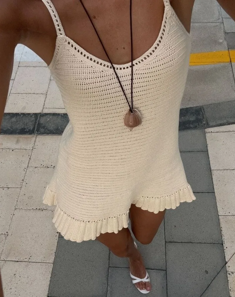 Women Solid Ruffles Loose Casual Camisole Mini Dress 2025 Summer Fashion Sexy Spaghetti Straps Backless Holiday Beach Cover Ups
Women Solid Ruffles Loose Casual Camisole Mini Dress 2025 Summer Fashion Sexy Spaghetti Straps Backless Holiday Beach Cover Ups