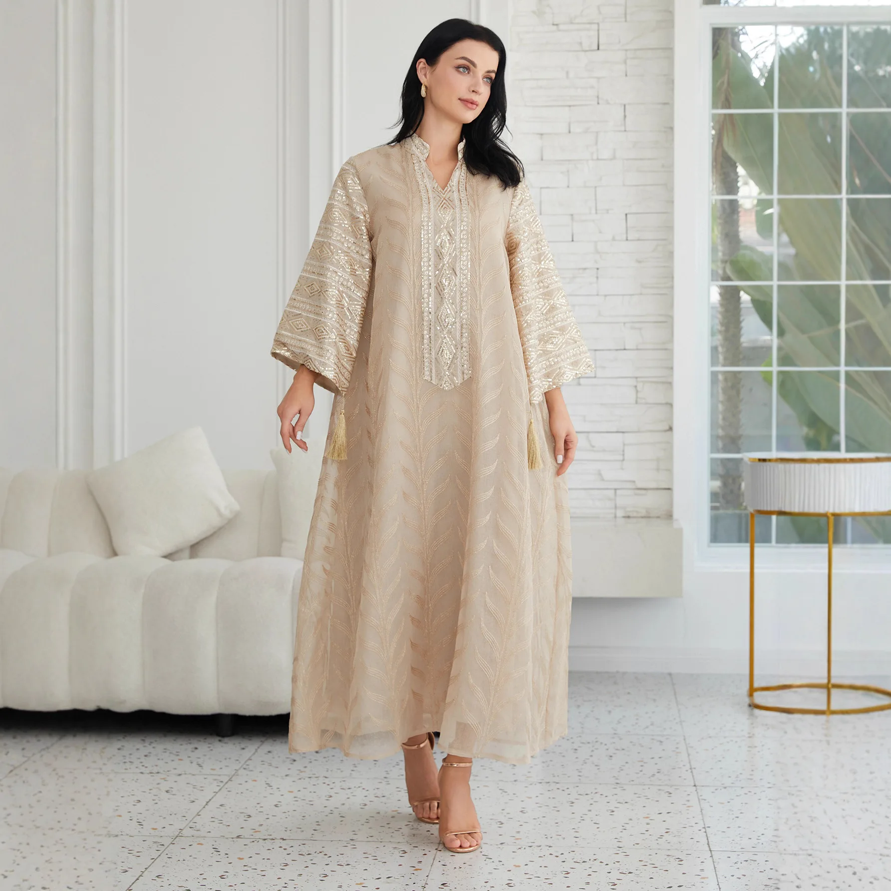 Nc92 New Fashionable Elegant Plus Size Dress Robe Beaded Embroidered Dress Evening Gown Abaya Ramadan Dubai Luxury Islam Elegant
Nc92 New Fashionable Elegant Plus Size Dress Robe Beaded Embroidered Dress Evening Gown Abaya Ramadan Dubai Luxury Islam Elegant