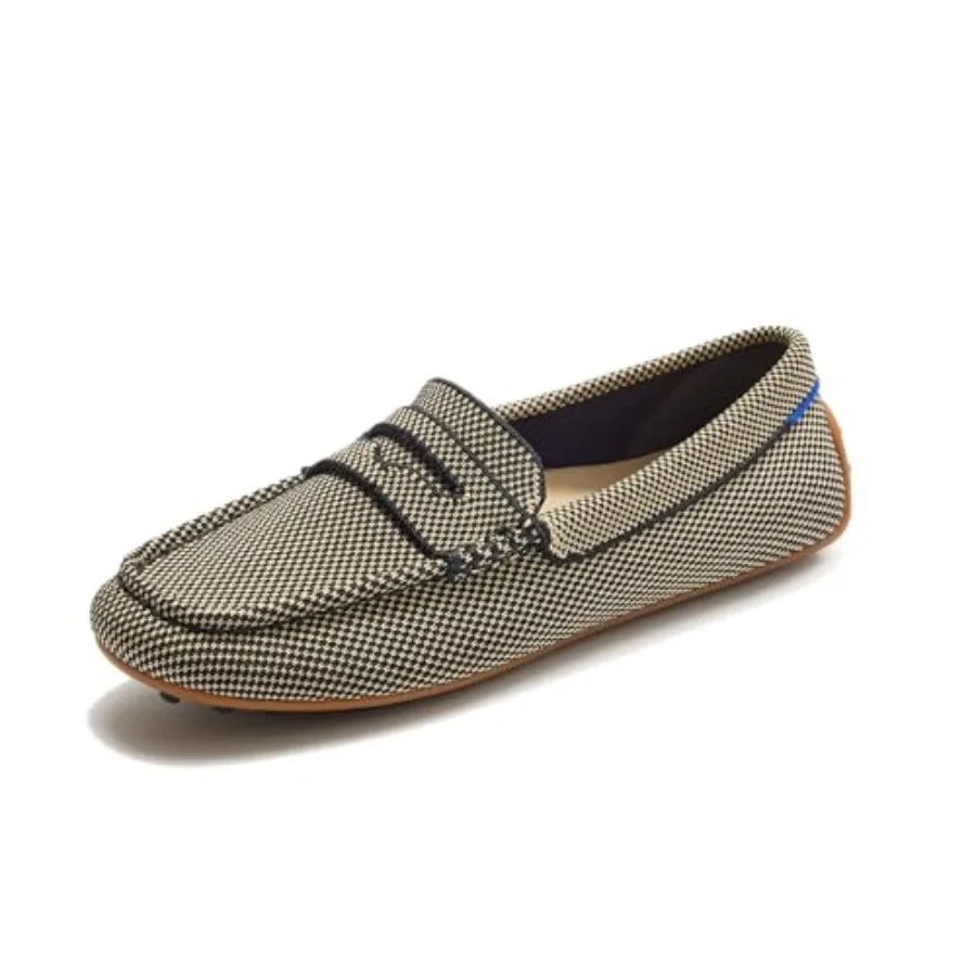 The Women's Daily Driver, New Slip-On Loafers, Comfortable with Arch Support for All-Day Wear, Sustainable and Washable
The Women's Daily Driver, New Slip-On Loafers, Comfortable with Arch Support for All-Day Wear, Sustainable and Washable
