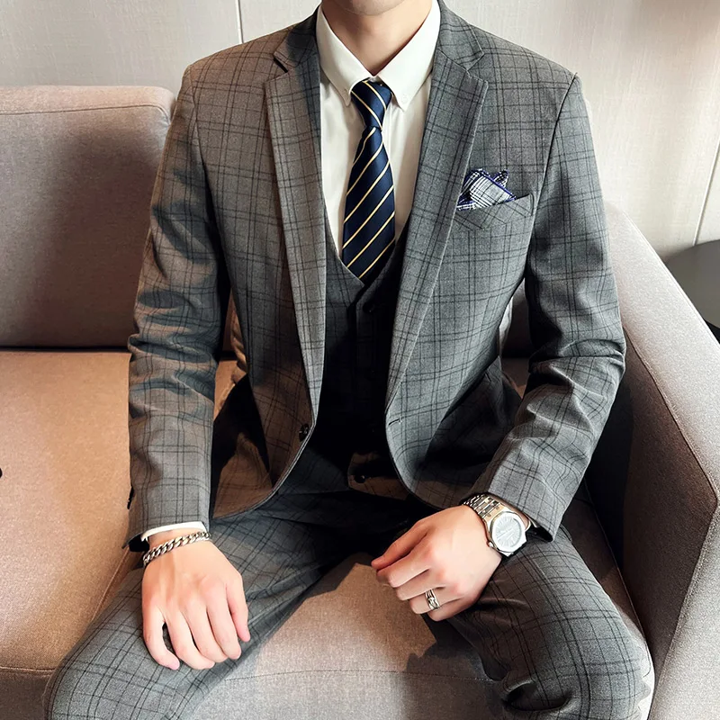 High Quality Striped Men's Wedding Suit (suit + Vest + Trousers) 2024 New Fashion and Handsome Three-piece Set M-4XL
High Quality Striped Men's Wedding Suit (suit + Vest + Trousers) 2024 New Fashion and Handsome Three-piece Set M-4XL