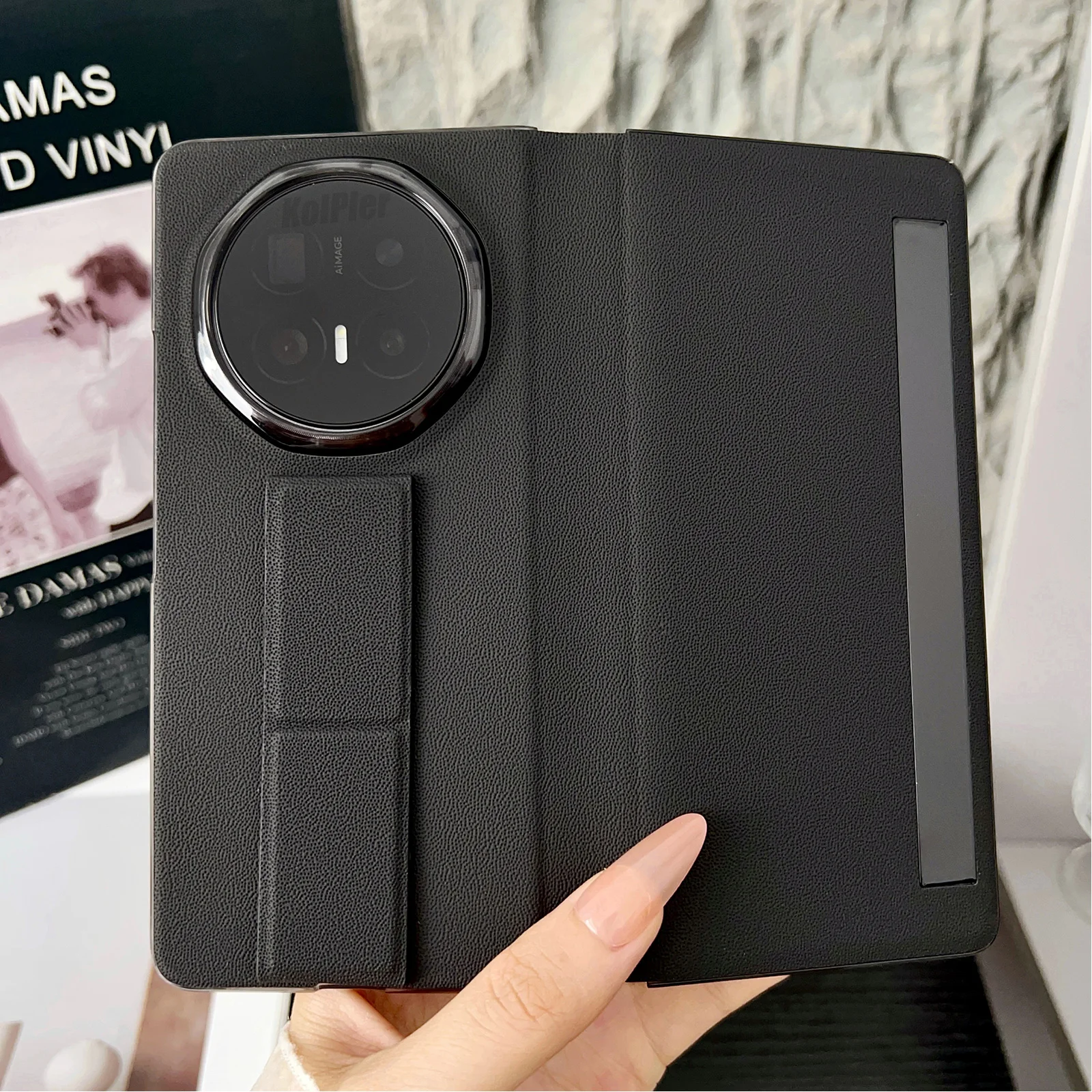 PU Leather Flip Cover For Honor Magic V6 Original Magnet Smart Touch View Wake Sleep Up Protection Stand Case for MagicV6
PU Leather Flip Cover For Honor Magic V6 Original Magnet Smart Touch View Wake Sleep Up Protection Stand Case for MagicV6