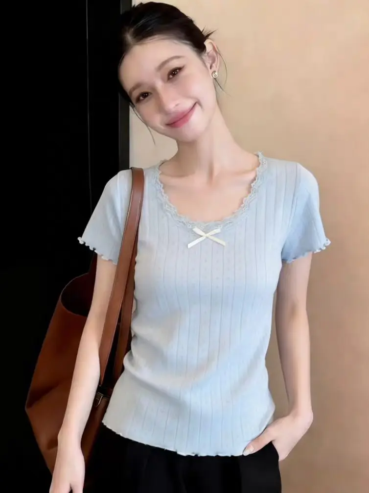 Summer Korean Style Soft Pure Desire Lace Knot Knitted Shirt Short Sleeve Women's Short Versatile Base Shirt
Summer Korean Style Soft Pure Desire Lace Knot Knitted Shirt Short Sleeve Women's Short Versatile Base Shirt