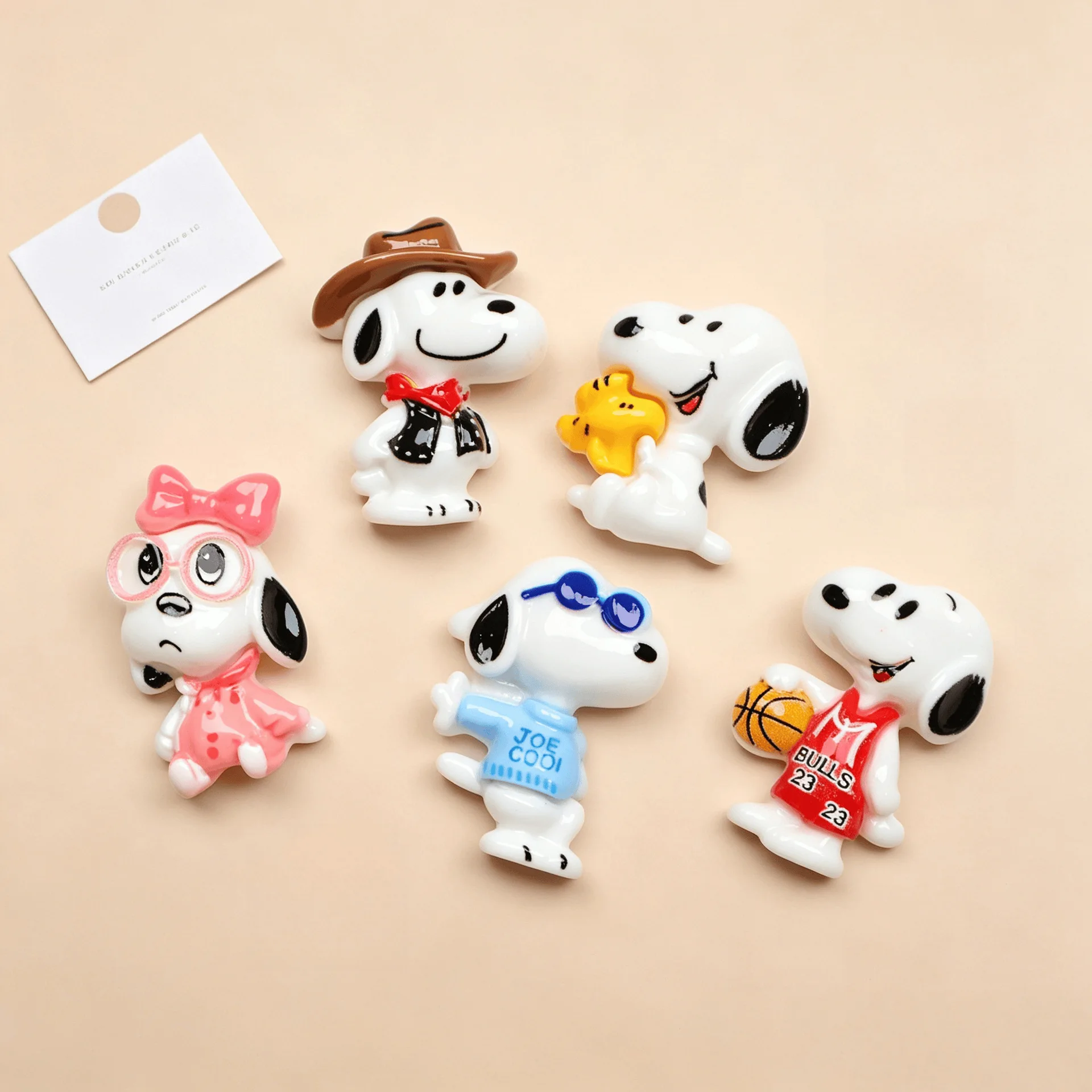 Cartoon Snoopy Dog Accessories DIY Handmade Hair Clip Keychain Pendant Shoe Flower Decoration Accessories Gift
Cartoon Snoopy Dog Accessories DIY Handmade Hair Clip Keychain Pendant Shoe Flower Decoration Accessories Gift