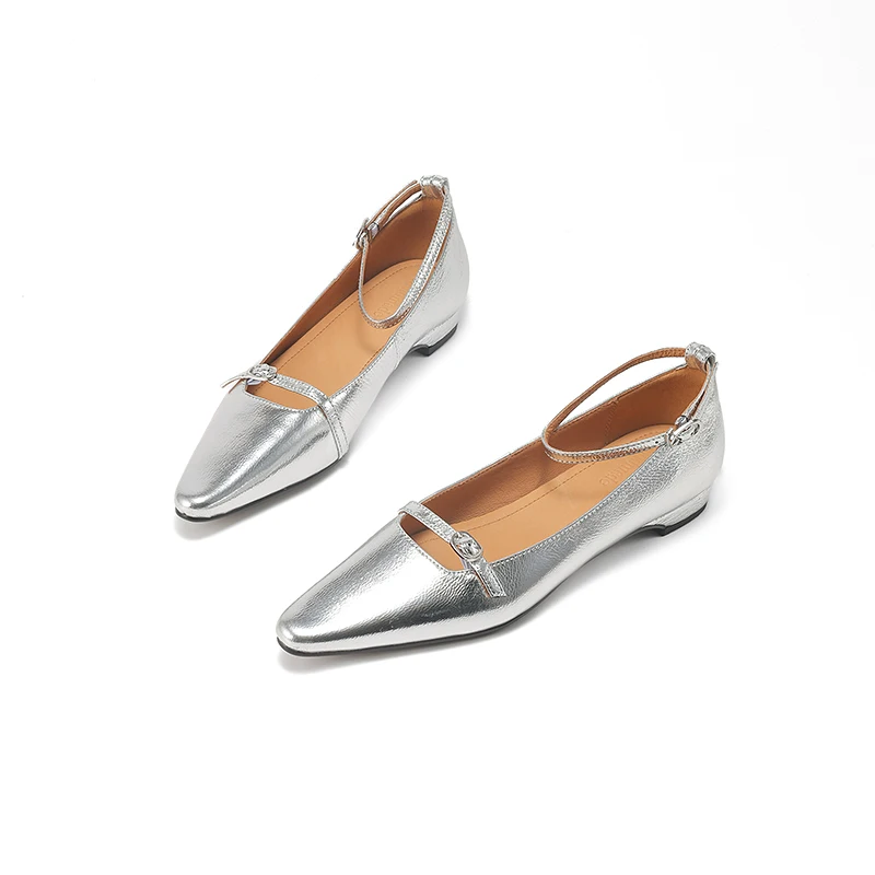 Lambskin Pointed Toe Pumps 2cm Square Heel Single Buckle Strap Cushioned Insole Silver Burgundy Korean Style Women Shoes
Lambskin Pointed Toe Pumps 2cm Square Heel Single Buckle Strap Cushioned Insole Silver Burgundy Korean Style Women Shoes