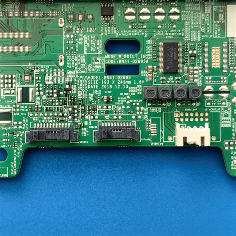 Для материнской платы BN41-02695A Samsung 4K Smart TV QA55Q60RARXUM FA01 QRQ60 QA55Q60RAKXXS QA55Q60RAR QA55Q60RAK Основная плата
Для материнской платы BN41-02695A Samsung 4K Smart TV QA55Q60RARXUM FA01 QRQ60 QA55Q60RAKXXS QA55Q60RAR QA55Q60RAK Основная плата