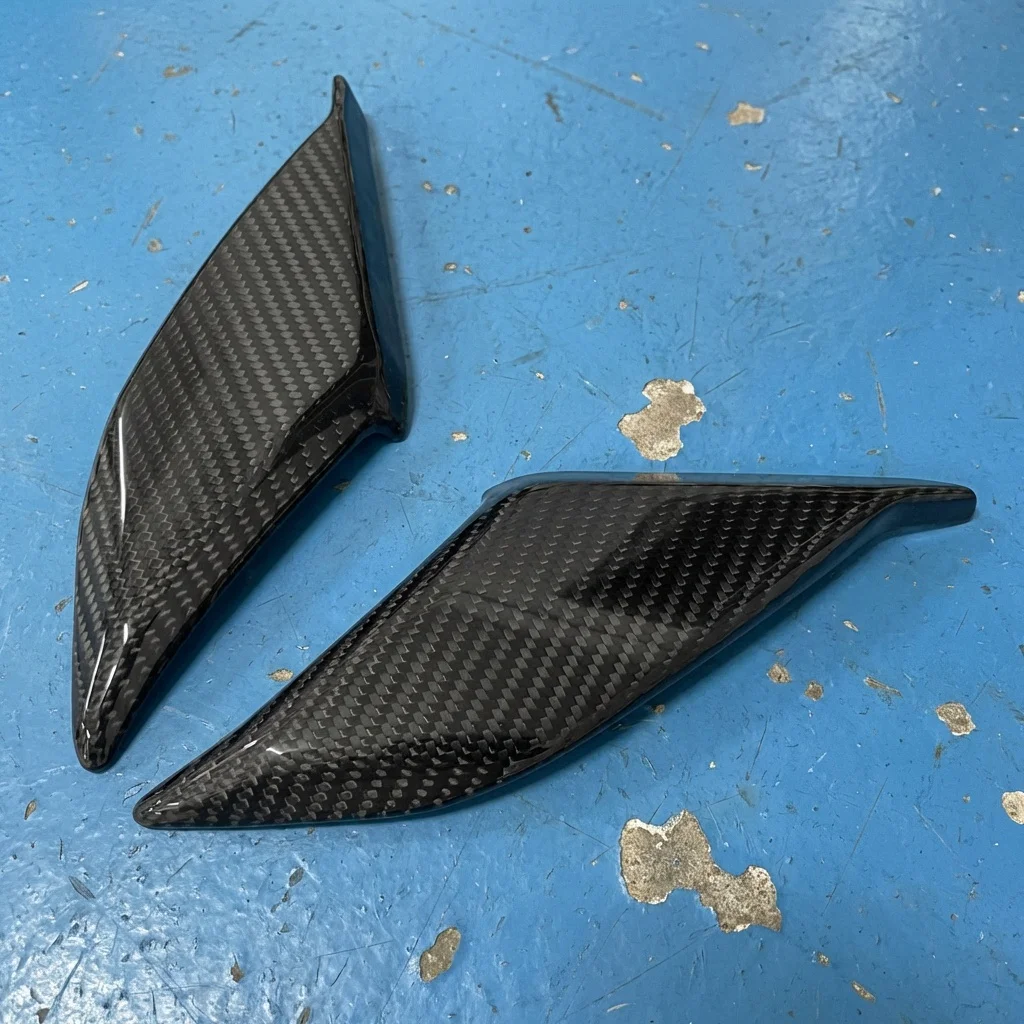 Carbon Fibre Motorcycle Tail Fairing Cover Trim for Aprilia RS 660 2020-2025
Carbon Fibre Motorcycle Tail Fairing Cover Trim for Aprilia RS 660 2020-2025