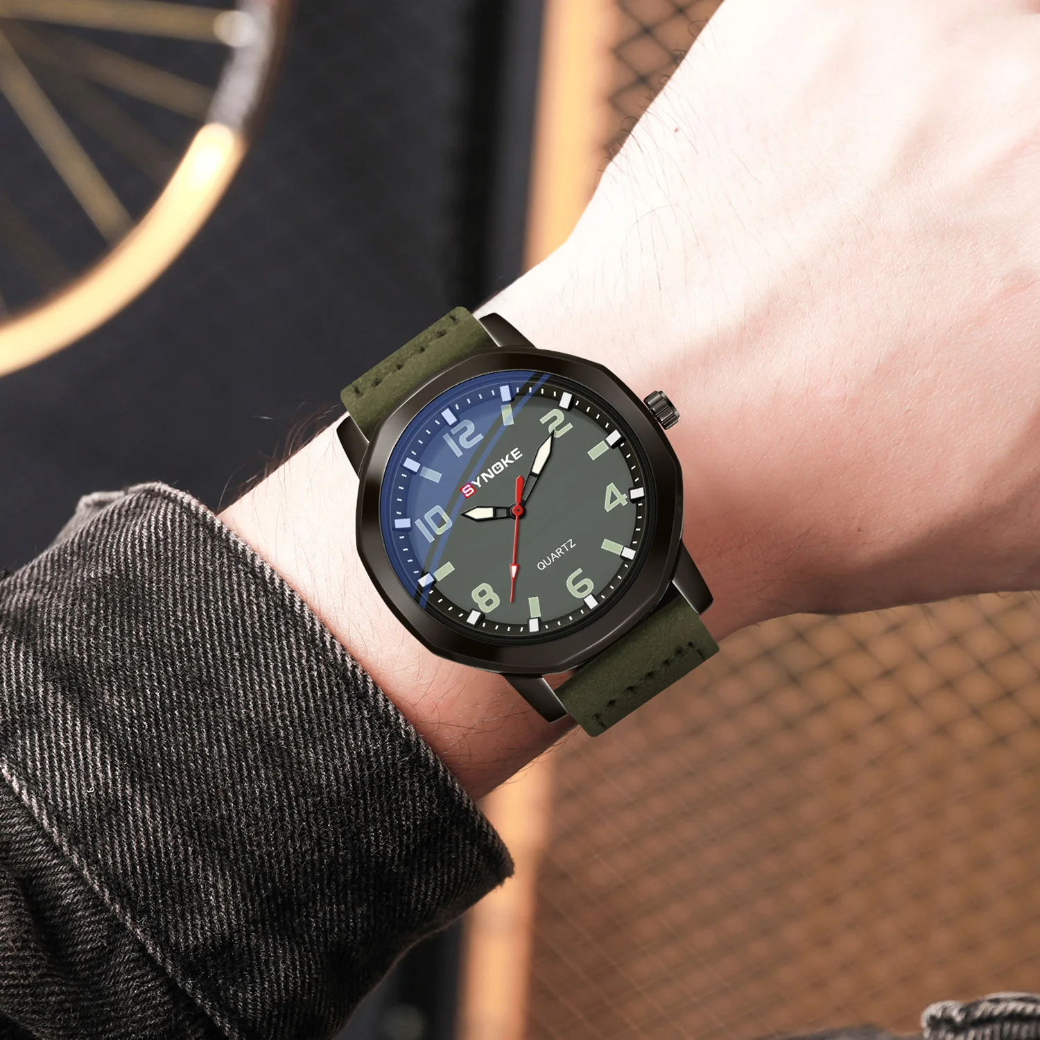 Water Resistant Sports Mens Quartz Watch, PU Leather Strap, Round Alloy Case, Electronic Movement, Stylish Business
Water Resistant Sports Mens Quartz Watch, PU Leather Strap, Round Alloy Case, Electronic Movement, Stylish Business