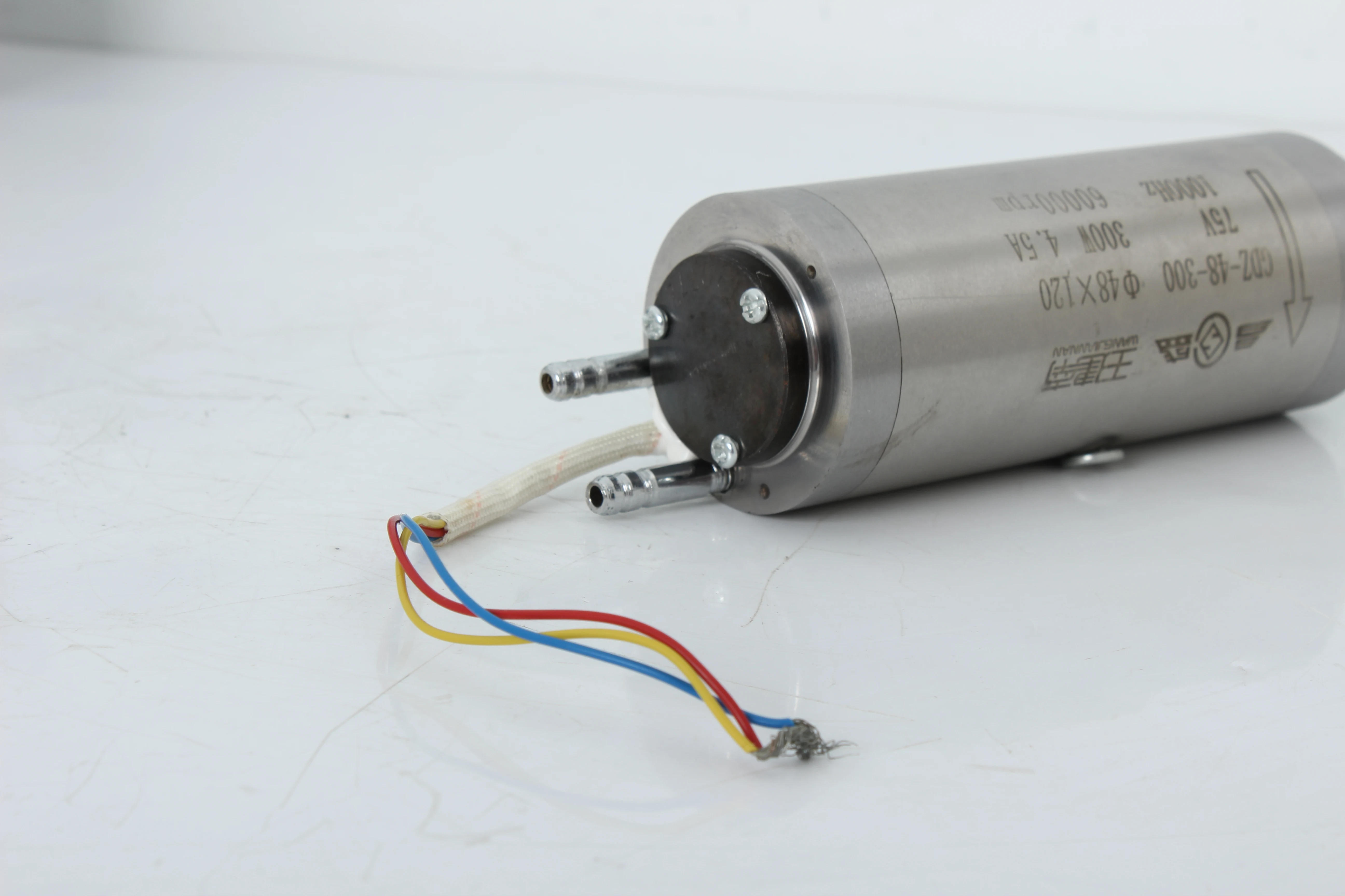 300w Spindle Kit High Speed 60000Rpm Air Cooled Milling Spindle kit CNC Spindle Motor
300w Spindle Kit High Speed 60000Rpm Air Cooled Milling Spindle kit CNC Spindle Motor