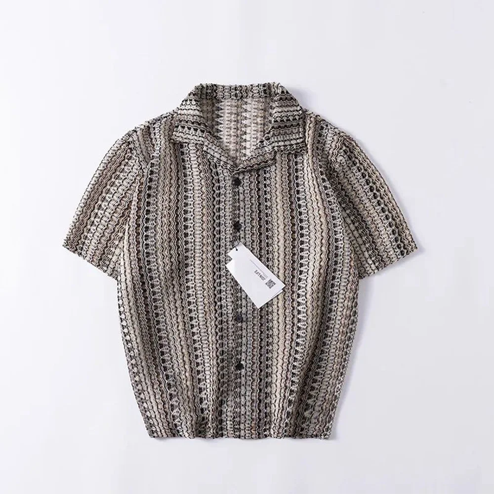 Summer Men's Knitted Hollow Striped Short-Sleeved Shirt American Retro Fashion Trend Loose Casual Breathable Niche Men's Tops
Summer Men's Knitted Hollow Striped Short-Sleeved Shirt American Retro Fashion Trend Loose Casual Breathable Niche Men's Tops