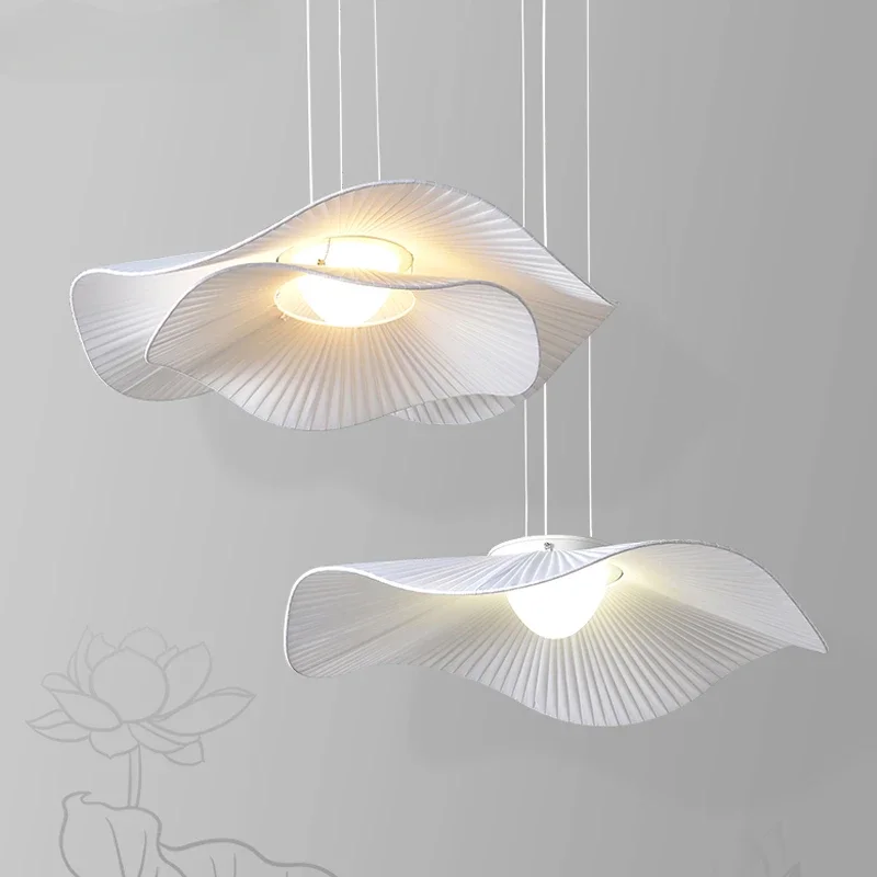Nordic personalized restaurant chandelier simple modern creative lotus leaf straw hat lamp designer art study bedroom Chandelier
Nordic personalized restaurant chandelier simple modern creative lotus leaf straw hat lamp designer art study bedroom Chandelier