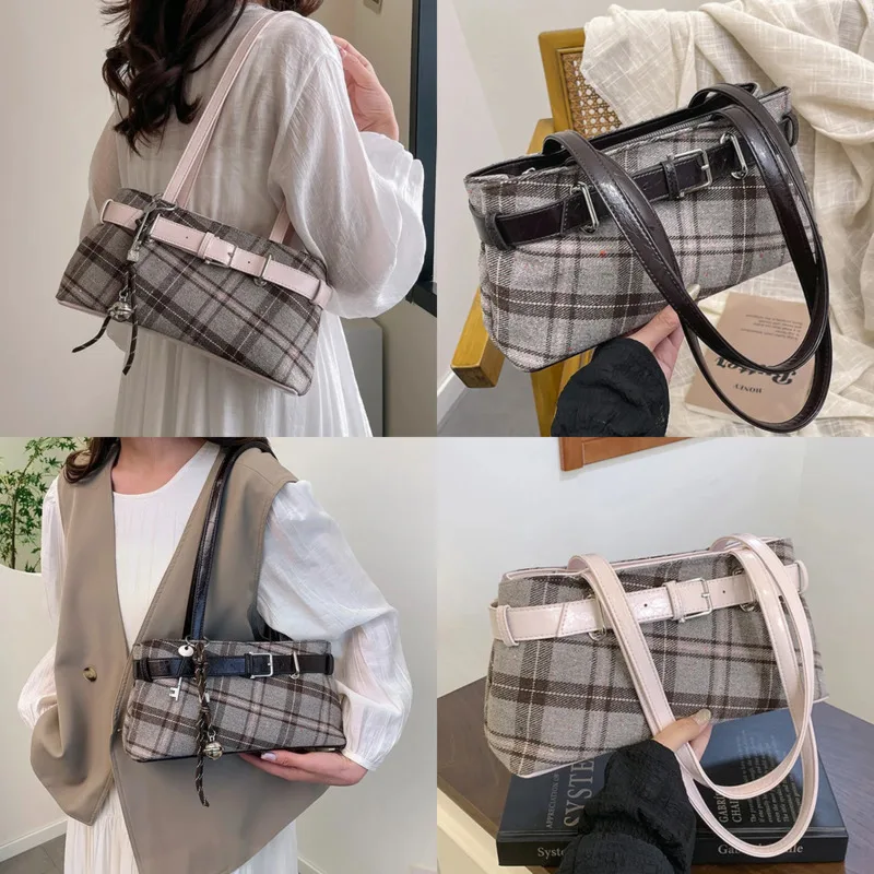 Vintage Women's Handbag Y2K Plaid Shoulder Bag New Fashion With Premium Texture For Everyday Styling For Daily Carry Tote Bag
Vintage Women's Handbag Y2K Plaid Shoulder Bag New Fashion With Premium Texture For Everyday Styling For Daily Carry Tote Bag