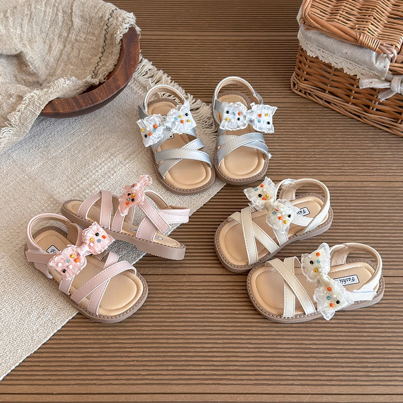Girl Princess Flat Sandals 2026 Summer Korean-style New Bow Children's Lace Ruffle Children's Open Toed Sandals Wedding Party
Girl Princess Flat Sandals 2026 Summer Korean-style New Bow Children's Lace Ruffle Children's Open Toed Sandals Wedding Party