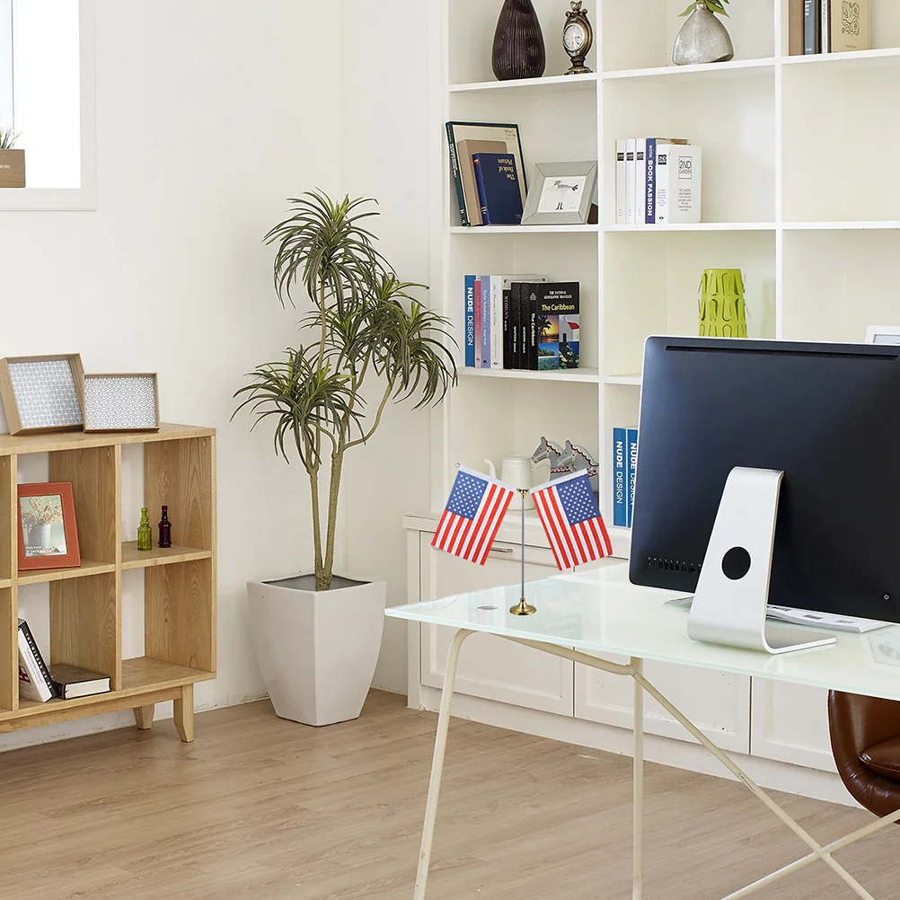 2pcs 21X14Cm Desktop Decor Stick For Office Home Party Golden Base Small Mini Us Flag America Desktop Flag Table Decoration
2pcs 21X14Cm Desktop Decor Stick For Office Home Party Golden Base Small Mini Us Flag America Desktop Flag Table Decoration