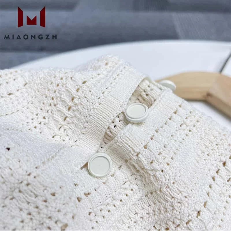 Crochet Hollow Out Fashion Knitted Sets For Women O Neck Single Button Long Sleeve Top Jumper or High Waist Long Pants Ladies
Crochet Hollow Out Fashion Knitted Sets For Women O Neck Single Button Long Sleeve Top Jumper or High Waist Long Pants Ladies